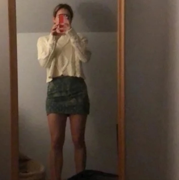 Free People - Faux Wrap Mini Skirt, Bandana Style - Size 4 (Green Floral) - Picture 5 of 15